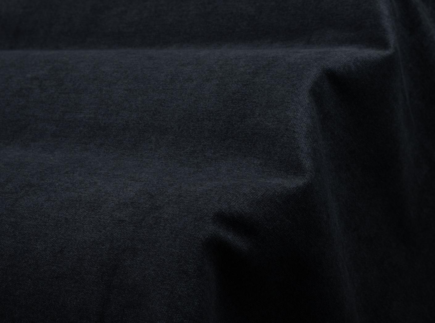 Audinys Cinema 4 Black Audinys Cinema 4 Black