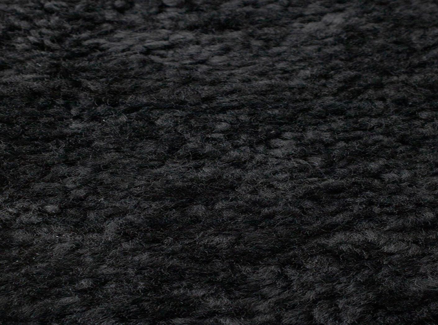 Avikailis Canberra Black Avikailis Canberra Black