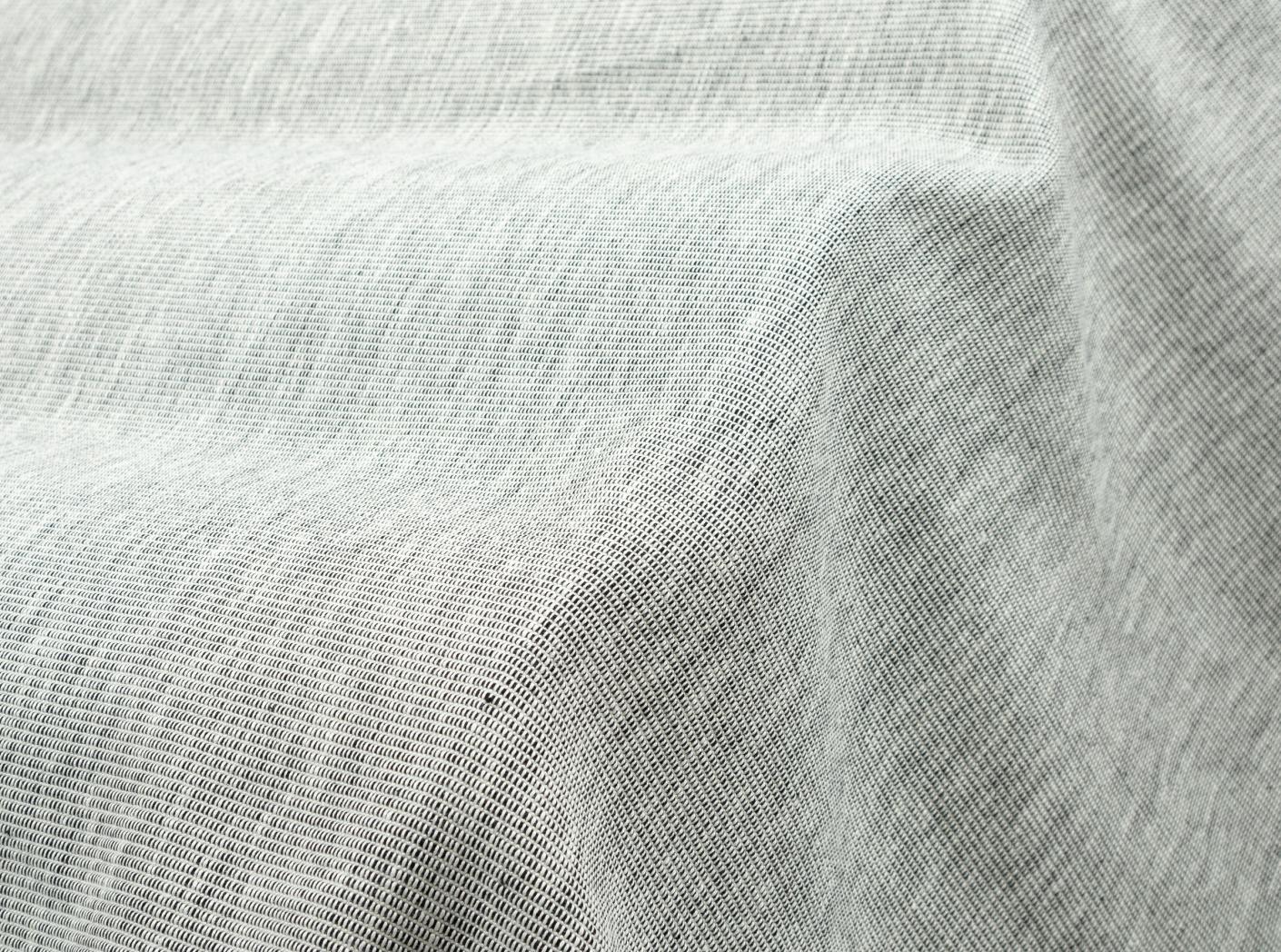 Audinys Castello 700 White/Black Audinys Castello 700 White/Black