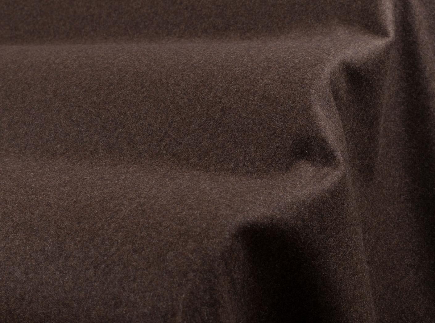 Audinys Wooly Plus 1008 B Ebony Audinys Wooly Plus 1008 B Ebony