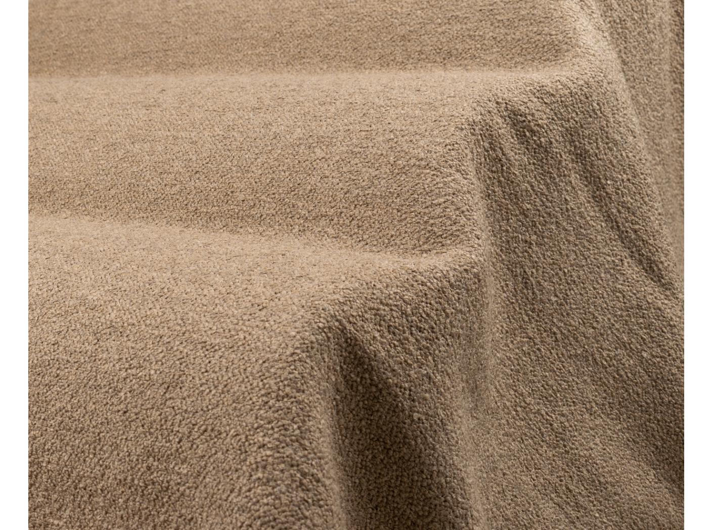 Audinys Barnum 4 Juta Audinys Barnum 4 Juta