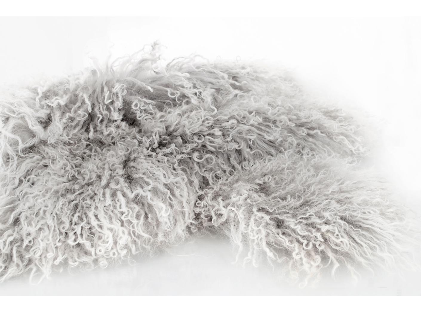 Ėriuko kailis Frėja, apie 5-6 ft2/vnt Ėriuko kailis Frėja, apie 5-6 ft2/vnt