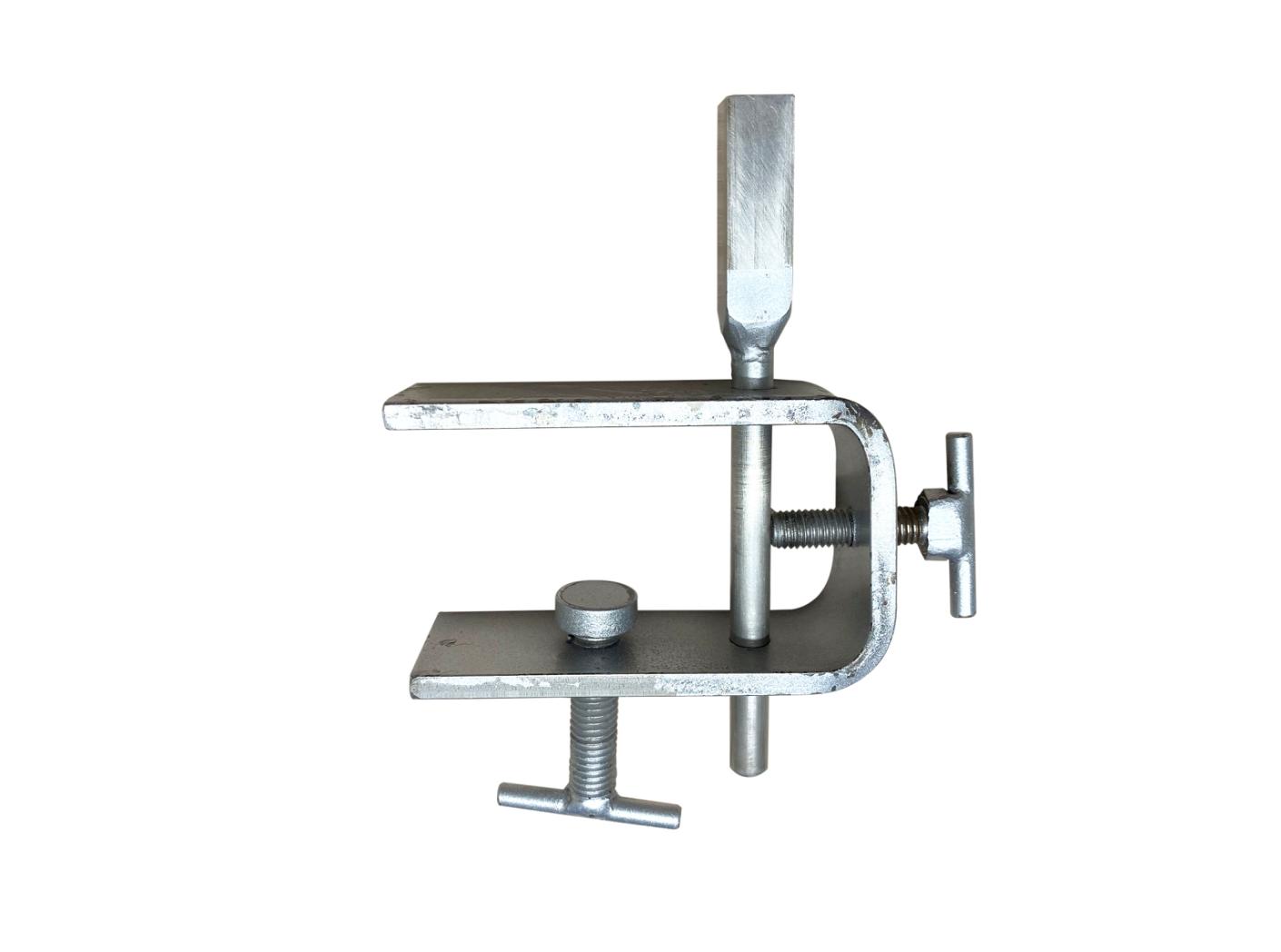 Užsifiksuojančių spynelių S 40 įvėrimo įrankis Užsifiksuojančių spynelių S 40 įvėrimo įrankis