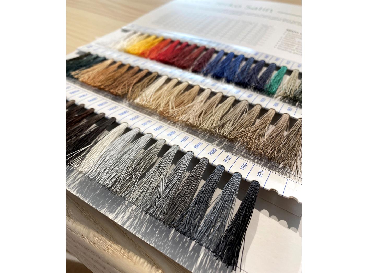 Siūlų Terko Satin kolekcija (pavyzdys) Siūlų Terko Satin kolekcija (pavyzdys)