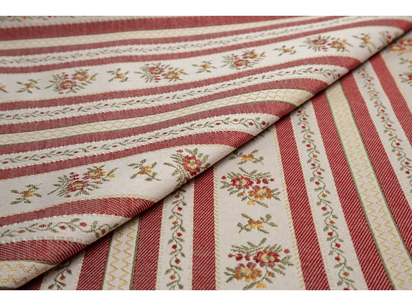 Audinys Lovisa 11/50 Raspberry Audinys Lovisa 11/50 Raspberry