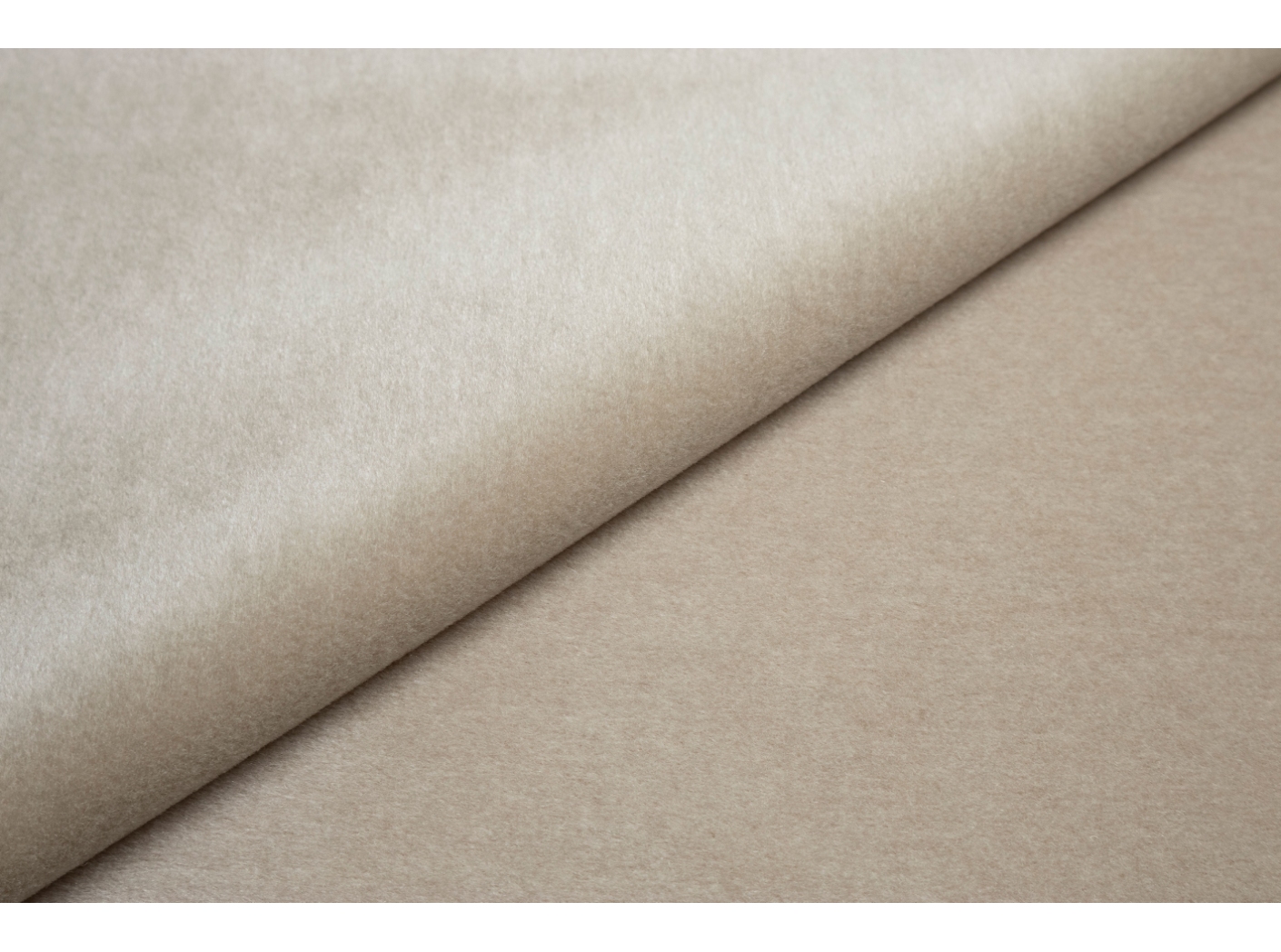 Audinys Regent 4061 Straw Audinys Regent 4061 Straw