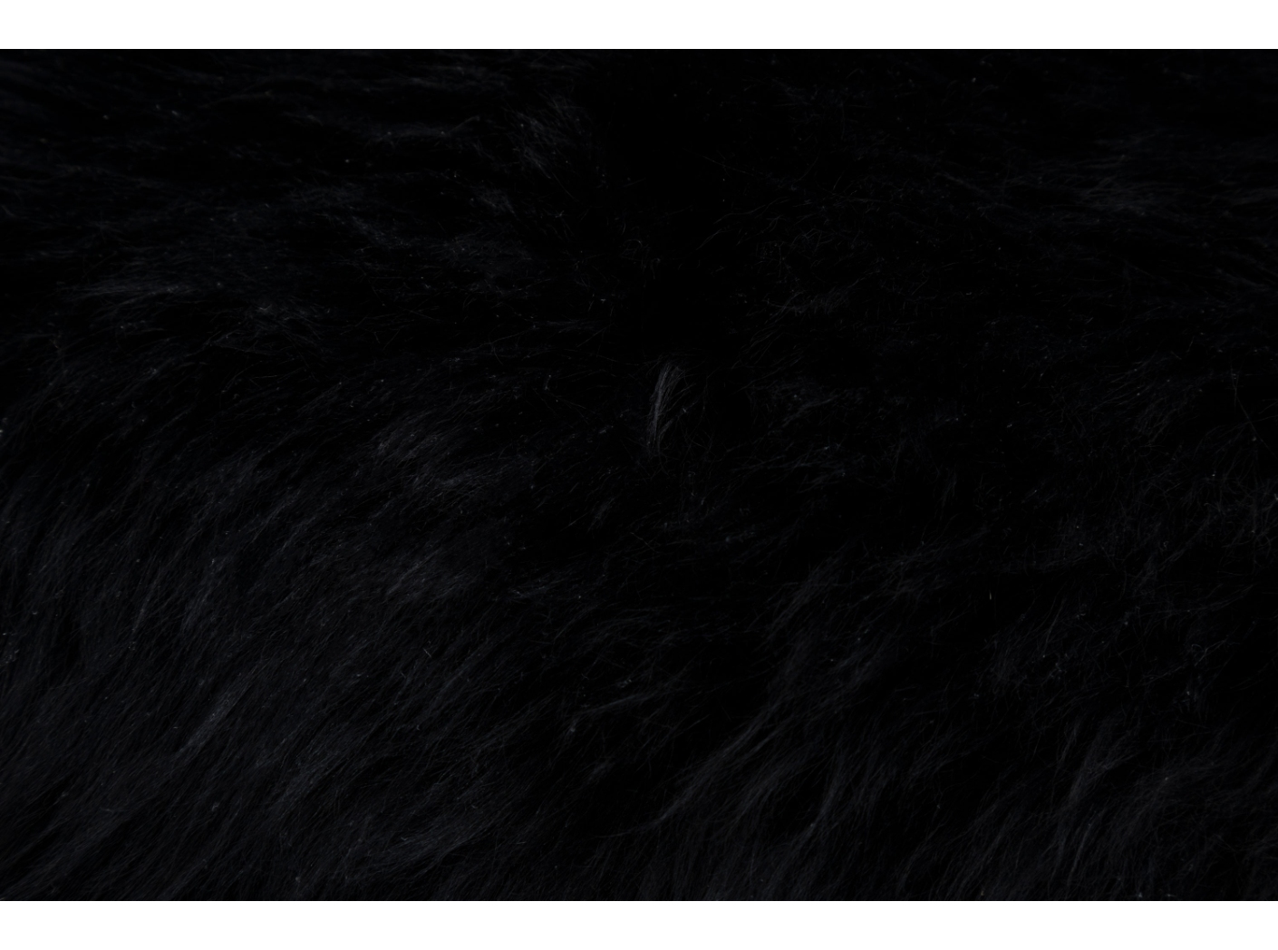 Ėriuko kailis, apie 0,7 m2/vnt, Black Ėriuko kailis, apie 0,7 m2/vnt, Black