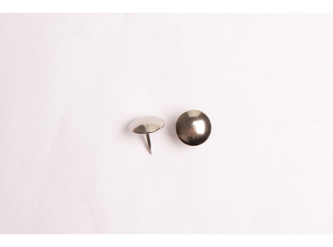 Dekoratyviniai vinukai AG Z1507, Ø 14 mm, 500 vnt/pak. Dekoratyviniai vinukai AG Z1507, Ø 14 mm, 500 vnt/pak.
