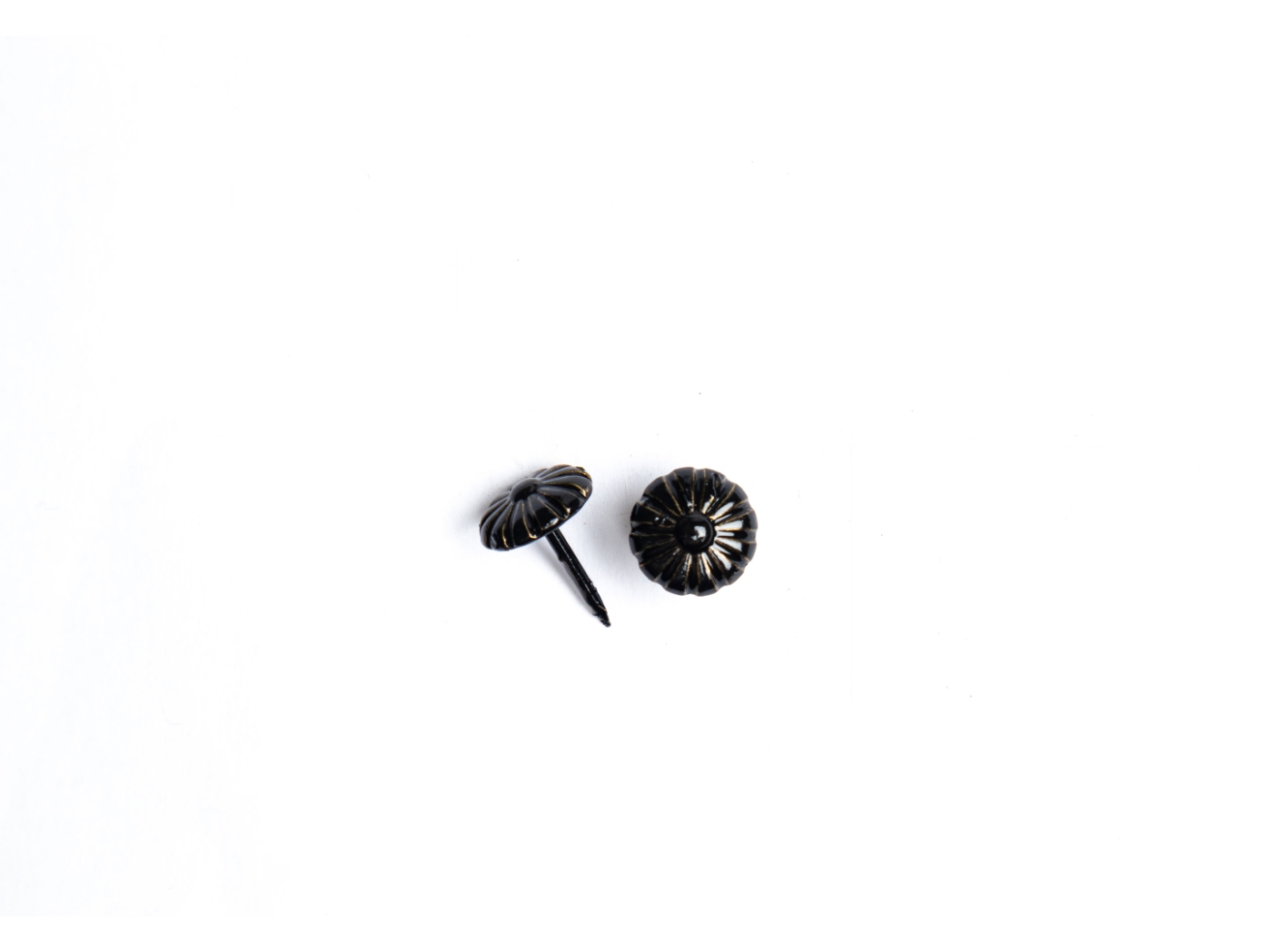 Dekoratyviniai vinukai Black Z547, Ø 14 mm, 250 vnt/pak. Dekoratyviniai vinukai Black Z547, Ø 14 mm, 250 vnt/pak.