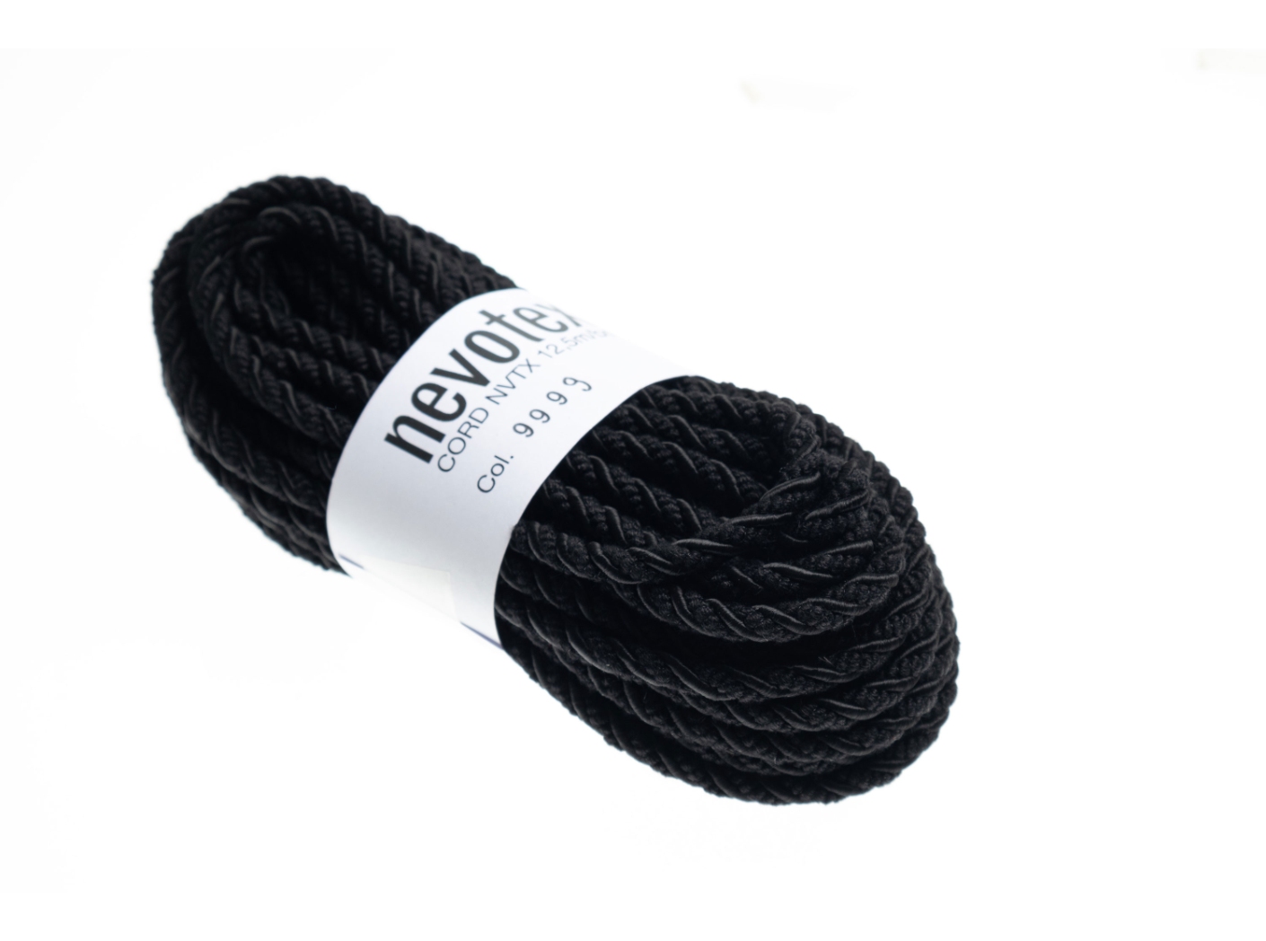 Dekoratyvinė virvutė NVTX 9999 Black matt/shiny Dekoratyvinė virvutė NVTX 9999 Black matt/shiny